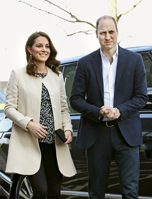 Kate a William čakajú tretie dieťa.