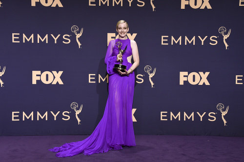 Herečka Julia Garner na 71. ročníku udeľovania televíznych cien Primetime Emmy.