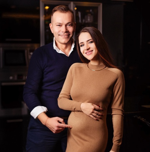 Natália Hatalová s manželom sa teší na príchod bábätka.
