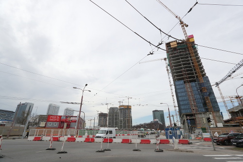 Takto to vyzerá na stavbe novej autobusovej stanice na Mlynských nivách.