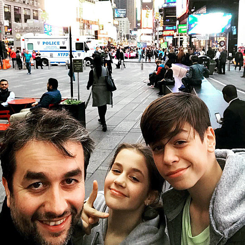 S dcérou Klárou a synom Kristiánom nedávno navštívil New York.