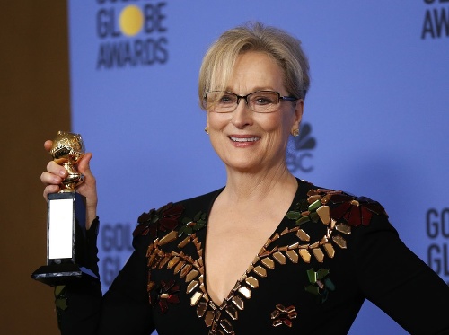 Herečka Meryl Streep si prevzala cenu Cecila B. DeMilleho za celoživotné dielo.