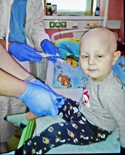 Malý Peťko (4) sa dva roky lieči na leukémiu a chodí aj na chemoterapie.