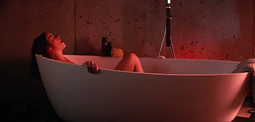 Orgazmus vo vani: Pri tejto filmovej scéne sa aj ostrieľaná herečka musela prekonávať. 