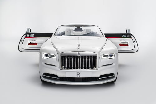Pod jeho taktovkou budú vznikať nové modely Rolls-Royce. 