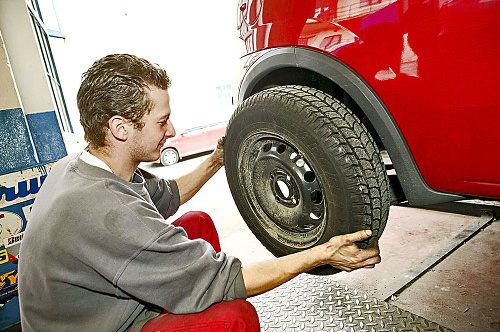 Kedy treba pneumatiky prezúvať?