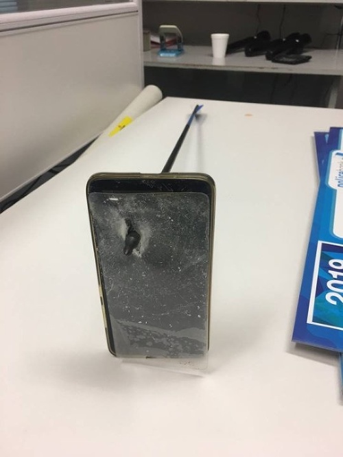Muža pred smrťou zachránil smartfón.