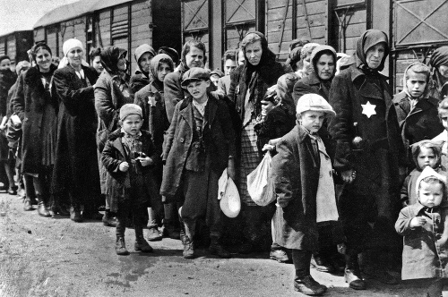 Zo Slovenska bolo deportovaných viac ako 60-tisíc Židov.