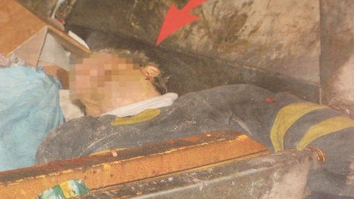 Smutný koniec bezdomovca v Bratislave, z odpadovej nádoby ho vysypali do smetiarskeho auta.