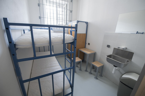 Plocha pre jedného väzňa sa zväčšila z 3,5 na 4 štvorcové metre.