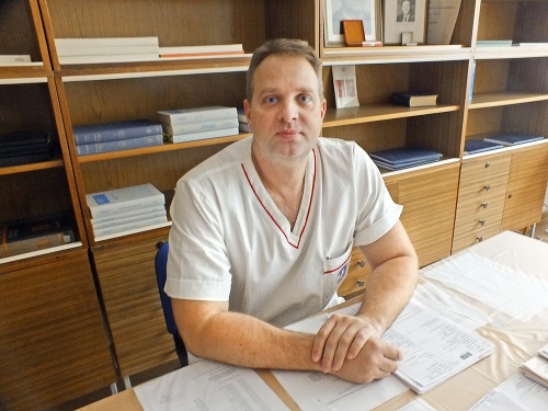 Jaroslav Kolesár, prednosta košickej očnej kliniky.