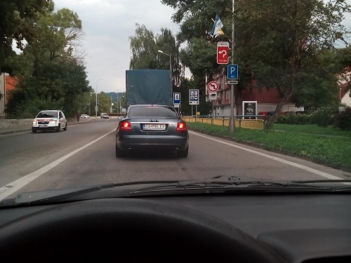 Auto, s takýmto EČV odfotil čitateľ Peter na slovenských cestách.