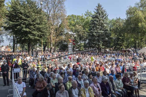 Národná púť v Šaštíne prilákala tisícky veriacich.