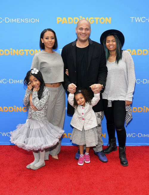 Mel B s exmanželom Stephenom a dcérami Angel Iris (11), Madison (6) a Phoenix Chi (19).