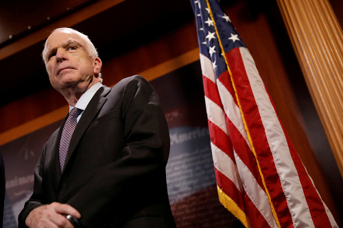 Americký republikánsky senátor John McCain