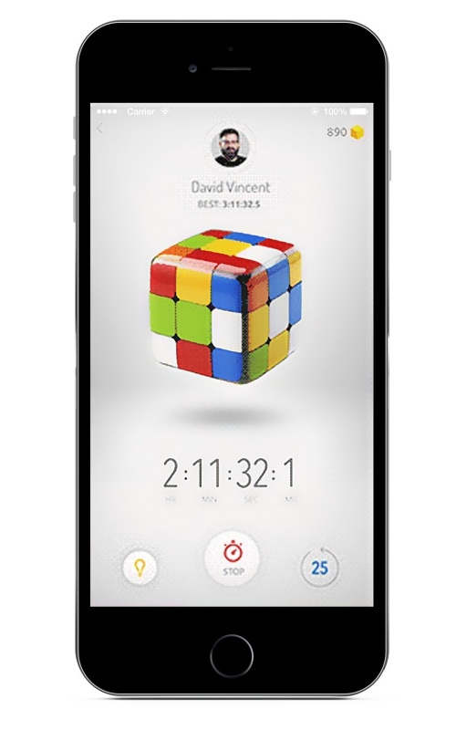 Kocka GoCube sa bude dať spojiť s rovnomennou apliká- ciou v telefóne alebo tablete prostredníctvom bluetoothu.