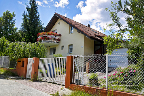 Dom v Borinke: Po dedičskom konaní Labudovci dom zrejme predajú.