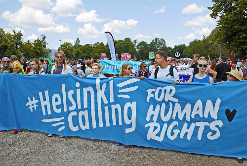 V Helsinkách sa už pripravovali niekoľkotisícové demonštrácie za ľudské práva.