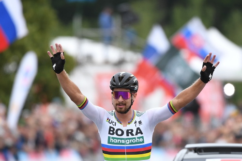 Peter Sagan je majstrom Česka a Slovenska.