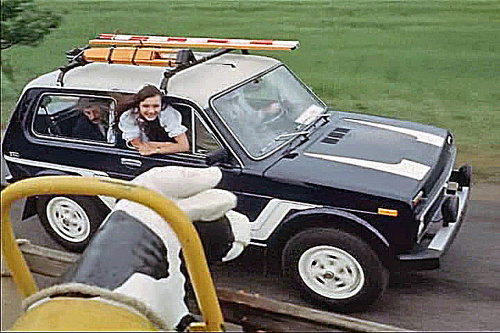 Auto preslávil seriál Návštevníci z 80. rokov.