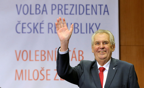 Víťazom prezidentských volieb v Česku sa stal v sobotu doterajší prezident Miloš Zeman.