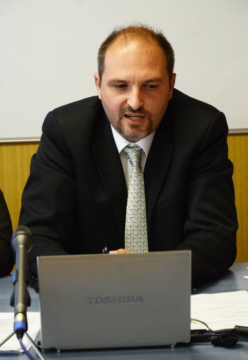 Poslanec zastupiteľstva Jaroslav Poláček.
