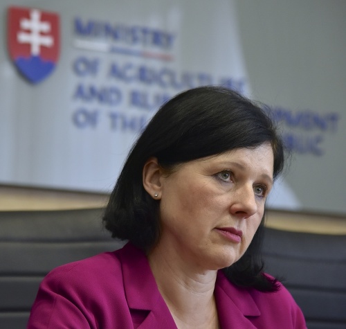Česká eurokomisárka pre spravodlivosť, ochranu spotrebiteľov a rodovú rovnosť Věra Jourová