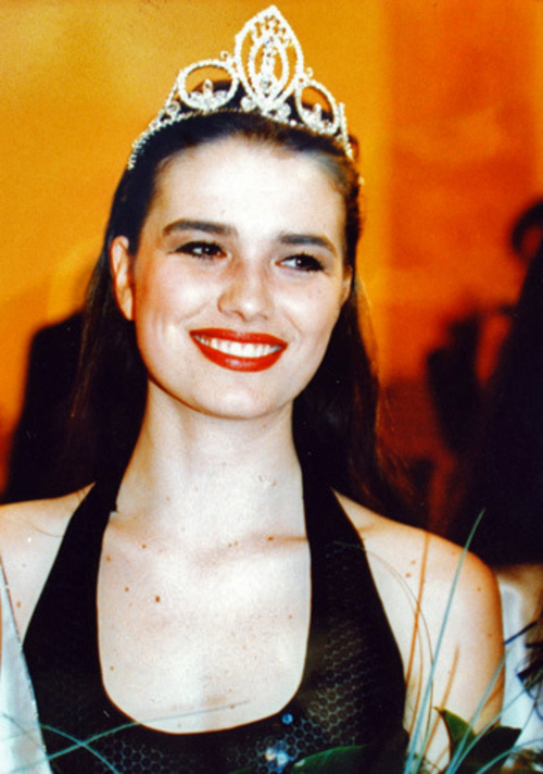 Lakatošová sa v roku 1993 stala poslednou československou miss.