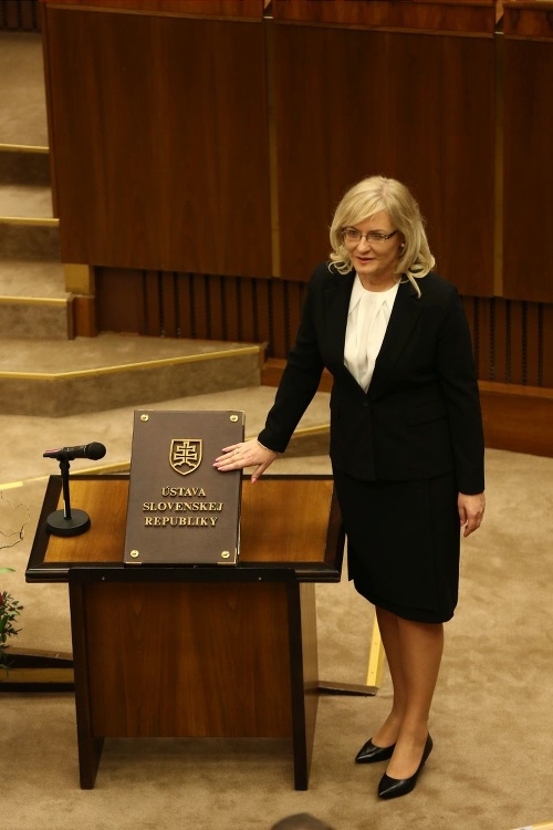 Eva Smolíková.