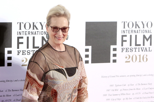 Meryl Streep si prevezme cenu za celoživotný prínos.