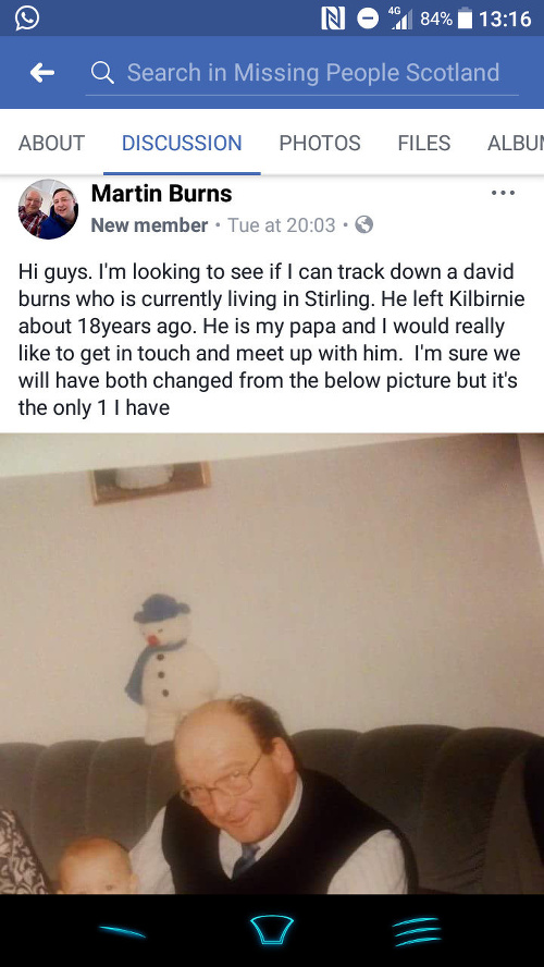 Mladý muž hľadal dedka s pomocou Facebooku.