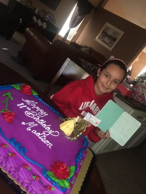 Za narodeninovú tortu zaplatila neznáma mama.