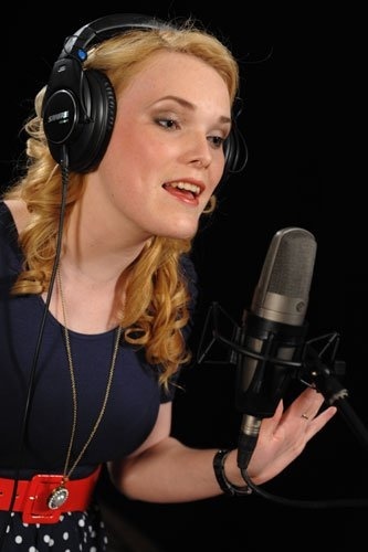 Krisztina sa zúčastnila celosvetovej speváckej súťaže Voices.