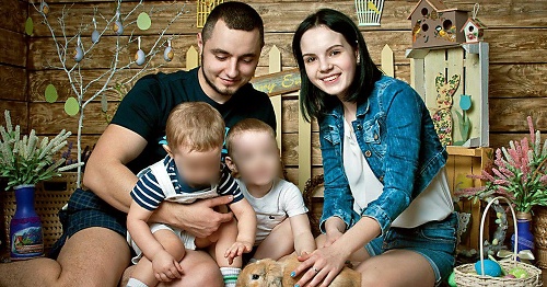 Dmitrij a Margarita majú dvoch malých synov.