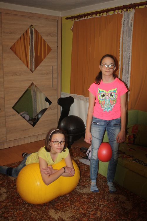 Sárka a Zuzanka (13) sú si najlepšími kamarátkami i oporou.