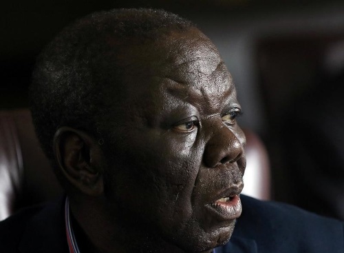 Do krajiny sa vrátil vodca opozície Morgan Tsvangirai.