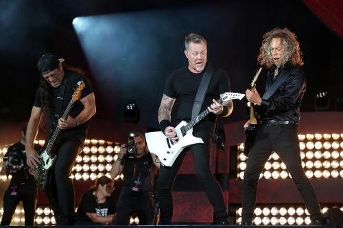 Koncert rockovej kapely Metallica.