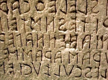 Jazyk Etruskov sa nám rozlúštiť nepodarilo. 
