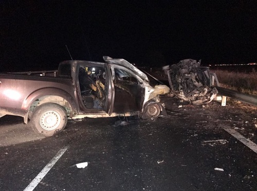 Zrážka dvoch áut pri Lovinobani (okres Lučenec) sa skončila tragicky. 