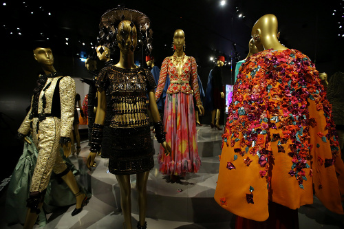 Návštevníci múzea môžu uvidieť okrem iného vernú kópiu ateliéru slávneho módneho návrhára. 