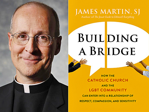 Kňaz James Martin (57) napísal publikáciu, ktorá sa zastáva komunity homosexuálov