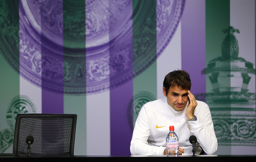 Federer nestačil v semifinále na Raoniča.