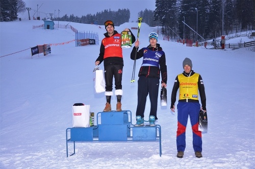 Slovenský skicrossár Tomáš Bartalský si v českej Karolínke vyjazdil solídne 4. miesto. 