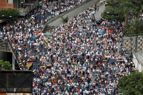 Protesty vo Venezuele si vyžiadali ďalšie obete.