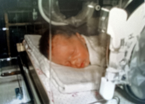 Mário sa narodil v siedmom mesiaci.