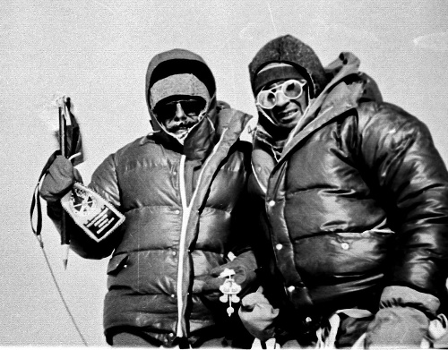 Vlada Štrbu († 48) kritizovali slovenskí horolezci za riskantný pokus na Evereste viac ako rok.