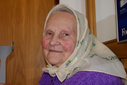 Babička z Matovičovho plagátu narobila poriadny rozruch na Slovensku aj v Česku.
