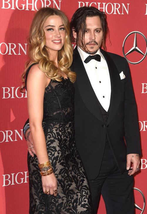 Amber Heard (30) a Johnny Depp (53).