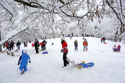 Bulharsko Sofia: Za víkend napadlo 40 centimetrov snehu