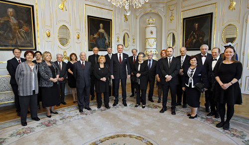 Prezident si vybral iných 20 slovenských osobností.